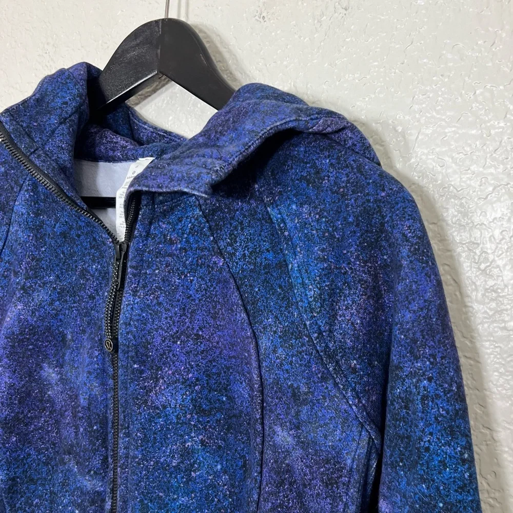 Lululemon Scuba Hoodie Polar Lights Blue Multi Size 8